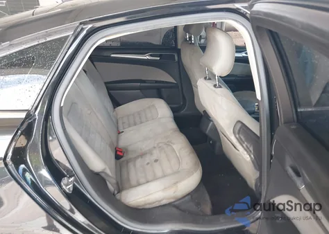 2015 Ford Fusion S z USA, uszkodzony, nr VIN 3FA6P0G7XFR211875